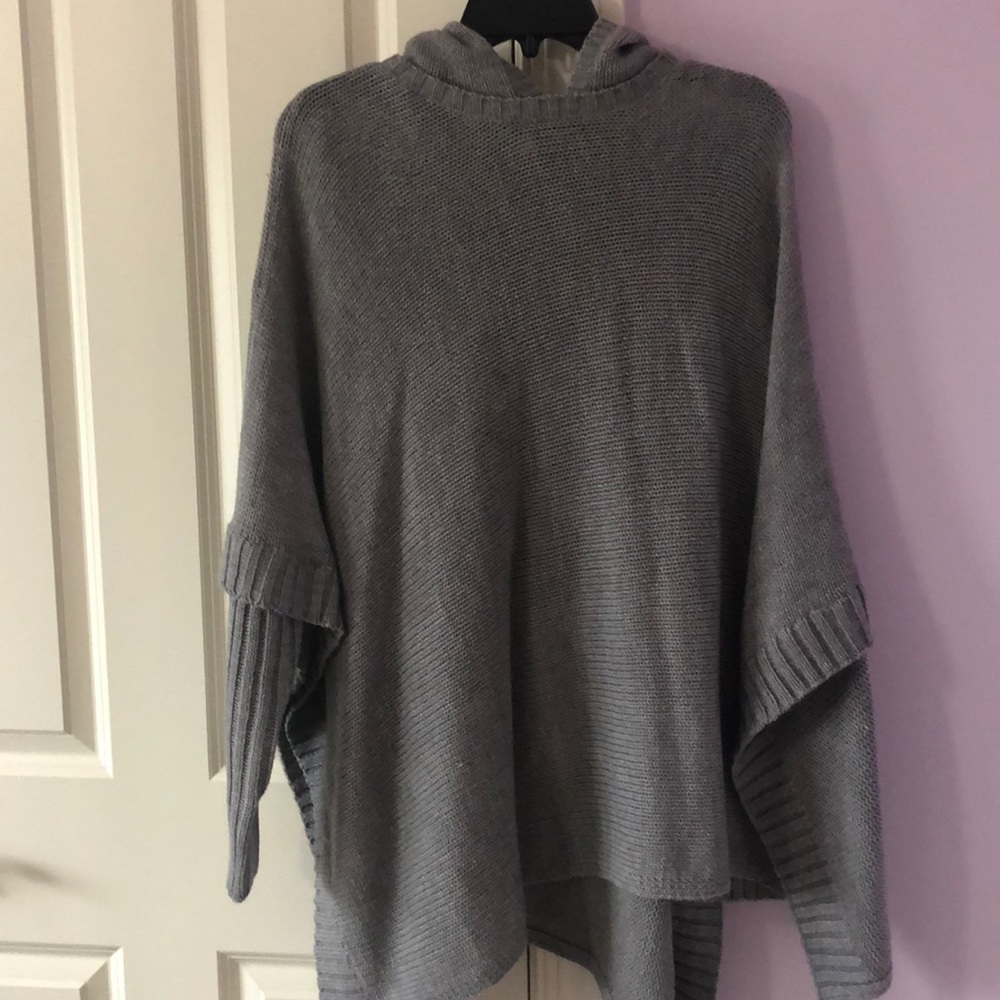 Francescas Hooded Poncho with Sleeves